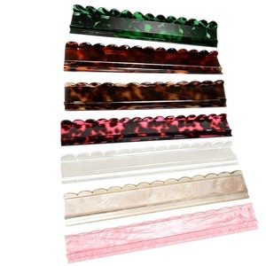 Regla profesional de lujo portátil con borde ondulado para Mahjong americano, de acrílico con efecto caparazón de tortuga, con ranura para cartas - Product Image 1