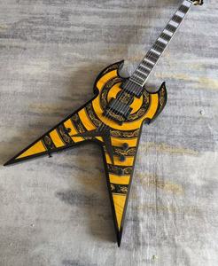 Guitarra Eléctrica <span class=keywords><strong>Odin</strong></span> Flying V con Chapa de Madera con Diseño de Rayas de Tigre, Equipada con Pastillas EMG para un Rendimiento Profesional - Product Image 6