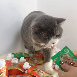 Bolsa húmeda <span class=keywords><strong>de</strong></span> <span class=keywords><strong>comida</strong></span> <span class=keywords><strong>para</strong></span> gatos, puré <span class=keywords><strong>de</strong></span> carne <span class=keywords><strong>para</strong></span> aperitivos, con pico, sabores <span class=keywords><strong>de</strong></span> atún y pollo, 40g, fácil <span class=keywords><strong>de</strong></span> alimentar, golosina sabrosa <span class=keywords><strong>para</strong></span> gatos y <span class=keywords><strong>gatitos</strong></span> - Product Image 4