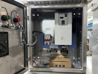 Armoire de commande de variateur de fréquence (VFD) réglable JNN pour moteur, 220V monophasé vers triphasé, pour pompe à pression constante