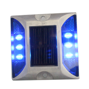 交通警告ソーラーアルミニウム反射道路スタッド & 猫の目マルチカラーLED CE/IP68認定> 1000m視覚距離 - Product Image 1