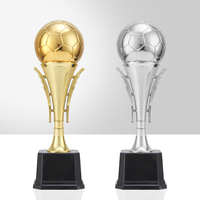 JZ Custom-Made Golden Boot Ball Trophy Awards Trophées des meilleurs buteurs de joueurs de football pour la reconnaissance de la réunion de compétition sportive