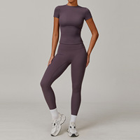 T-shirt de sport respirant à manches courtes sans couture pour femme, personnalisé avec logo, haute qualité, pour la gym, le fitness, le yoga et la course à pied – Collection 2026