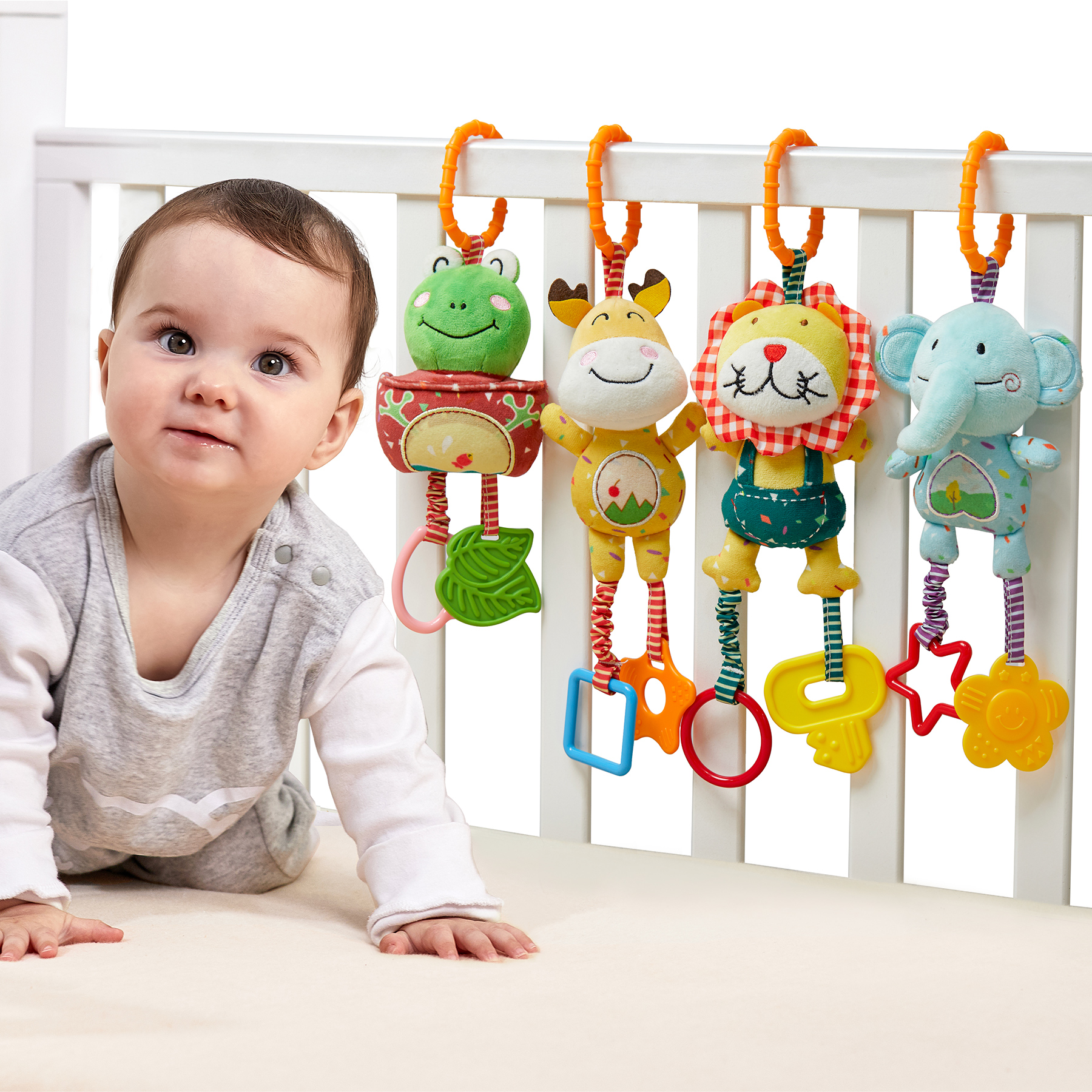 TM121 Animal hanging rattle set