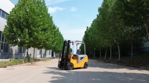 מלגזה חשמלית 1.5 טון 2 טון 2.5 טון 3 טון חדשה MightyCargo מפעל CPD15 סוללת עופרת-חומצה 4X4 מסין - Product Image 6