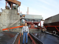 Table vibrante de séparation mini 6S 1100 pour l'or, le cuivre et le zircon, prix usine, pour l'extraction minière de coltan