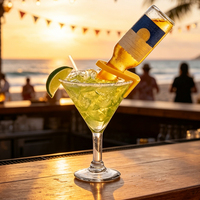Accessoires de bar : Attaches jaunes pour bouteilles, supports pour verres à bière, clips pour verres à vin, clips pour verres à whisky et à vin.