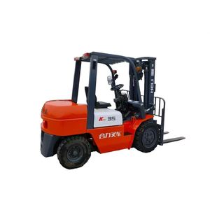 Chariot élévateur diesel d'occasion Red K35 Heli de 3,5 tonnes avec mât à trois étages pour les industries de détail et les chantiers logistiques exigeants - Product Image 1