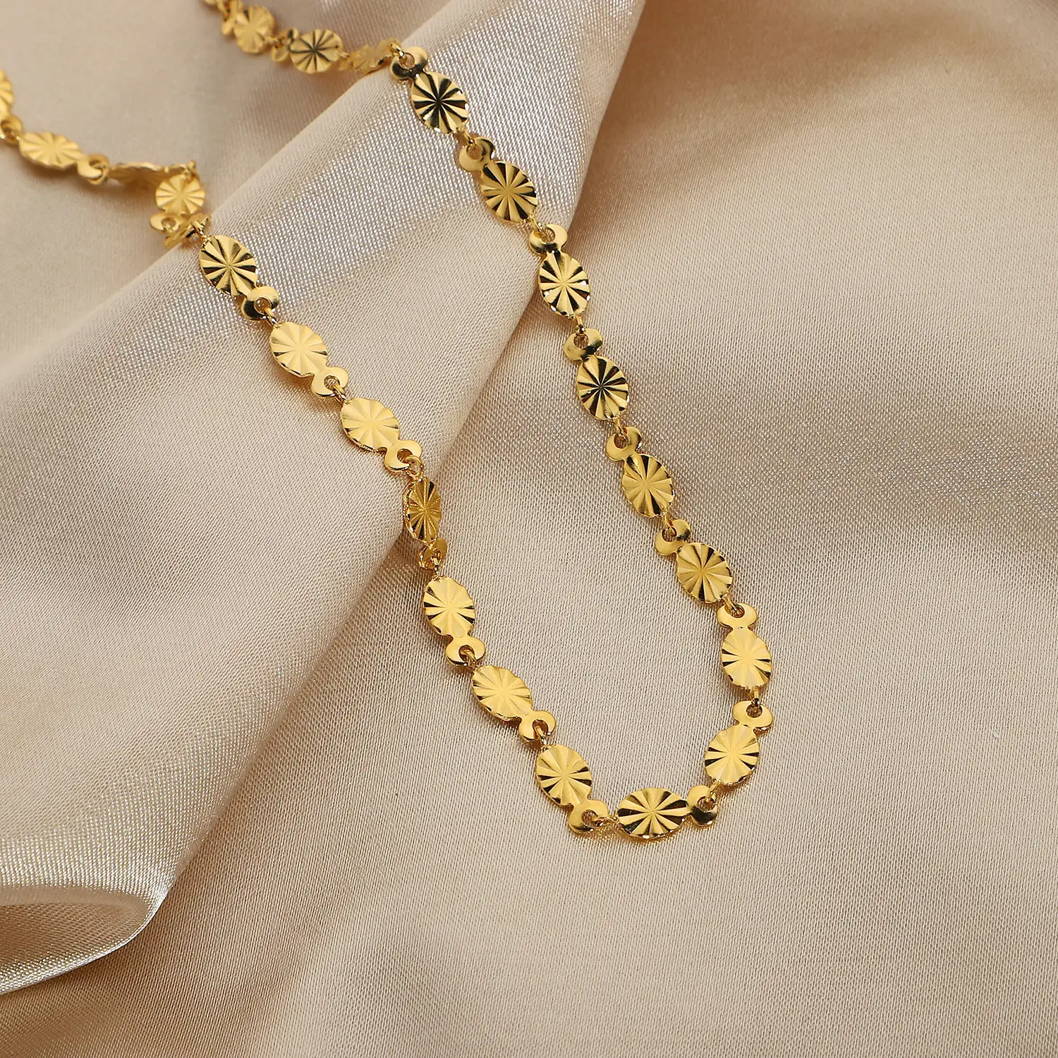 Классическое ожерелье с овальными лепестками, ювелирные изделия, позолоченная цепочка из нержавеющей стали, чокер, ожерелье для женщин