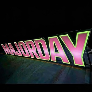 Op maat gemaakte verlichte letters 4ft LED-borden Programmeerbare vrijstaande grote letters voor feesten en evenementen - Product Image 2