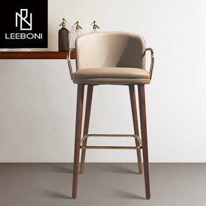 Chaises de Bar Italie Design Personnalisé Prix Usine Tabourets de Bar en Bois Tabourets de Bar Confortables Hauteur de Comptoir - Product Image 5
