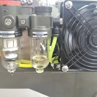 Nouvelle machine automatique de pelage et de découpe de noix de coco