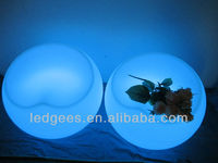 Chaise Apple moderne à LED de 22 pouces, chaise LED à gradation imperméable à l'eau à 16 couleurs changeantes pour la maison, le patio, la piscine, le salon
