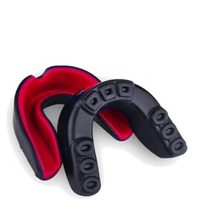Precio atractivo Nuevo tipo Dientes Deportes Protector bucal <span class=keywords><strong>Boxeo</strong></span> Protector bucal Equipo - Product Image 1