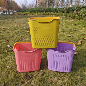 Cesto de Ropa de Plástico Rectangular, Organizador de Ropa Portátil para Uso Doméstico - Product Image 4
