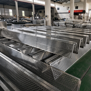 Panneau de mur-rideau en aluminium perforé à surface irrégulière durable, finition anti-corrosion, pour centre commercial et projets de façade - Product Image 1