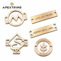 Étiquette Métallique Personnalisée APEX pour Vêtements – Logo en Relief, Conception de Marque, Étiquette Arrière en Métal Poli OEM ODM