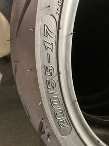 New 200/55-17 200/50-17 190/55-17 190/50-17 오토바이 부품 및 타이어 스포츠 오토바이 타이어 - Product Image 6
