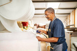 Pegamento en Aerosol de Bajo Olor para Sofás, Espuma, Esponja y Colchones - Product Image 4