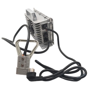 Caricabatterie 36V35A Facile da Usare, con Funzioni Anti-Missuso, per Attrezzature Elettriche di Pulizia Quotidiana - Product Image 3