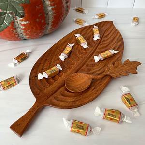 Bandeja de Madera de Doussie Tallada Artesanalmente en Forma de Hoja, Vajilla de Madera Natural, Flexible, Sostenible, Apta para Lavavajillas, Almacenamiento de Bebidas - Product Image 4