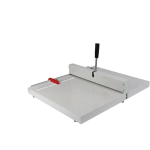 Machine manuelle de fabrication de produits en papier très demandée - Machine à plier et à perforer - Product Image 2