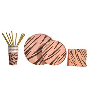 Plato de Papel Desechable con Diseño de Rayas Decorativas para Vajilla de Fiesta de Cumpleaños - Product Image 1