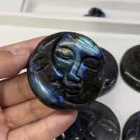 En gros, Pierre de paume en cristal céleste de luxe, en labradorite naturelle à reflets, sculptée à la main en forme de visage Soleil-Lune, sculptée en forme de pièce de monnaie, pour la guérison et le Feng Shui