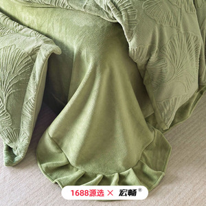 Juego de Ropa de Cama de Cuatro Piezas Macrosoft Milk Fleece, Diseño 5D Tallado, Cálido para Invierno, Patrón de Plantas, Uso Otoño-Invierno - Product Image 4