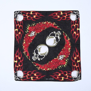 Bán Sỉ Khăn Tay Cotton In Hình Đầu Lâu - Product Image 1