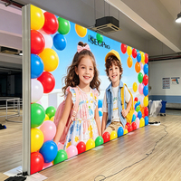 Stand d'exposition personnalisé Lintel pour salons professionnels, événements et expositions, avec caisson lumineux SEG et caisson lumineux en tissu, fournisseur