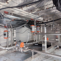 Mélangeur d'émulsifiant sous vide de type hydraulique 1500L PLC fabricant de cosmétiques équipement de mélange de machine avec réservoir d'eau et huile