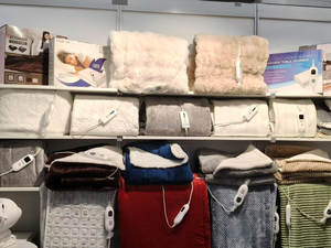 Almohadilla de pie de calefacción de invierno 30*30*25CM temporizador termostático eléctrico calentado masajeador de pies calentador de pies - Product Image 6