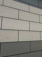 Panneau décoratif mural extérieur en mousse PU isolante, recouvert de sable coloré fritté, panneau sandwich pour façade, économie d'énergie