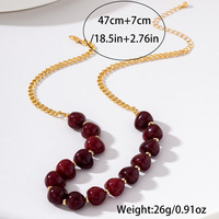 Collier bib imposant à imprimé léopard en résine plaqué or, grand pendentif vintage, collier chunky avec perles rouges, vente en gros