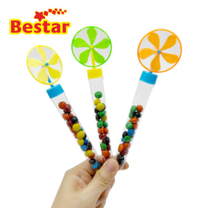 Extractor <span class=keywords><strong>de</strong></span> dulces <span class=keywords><strong>de</strong></span> <span class=keywords><strong>chocolate</strong></span>, juguete con granos <span class=keywords><strong>de</strong></span> <span class=keywords><strong>chocolate</strong></span>, caramelo en tubo largo, venta al por mayor - Product Image 1