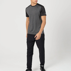 T-Shirt Sportiva da Uomo Personalizzata con Blocchi di Colore, ad Asciugatura Rapida e Traspirante per Corsa e Palestra - Product Image 3