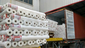 Couche PE étanche à l'<span class=keywords><strong>air</strong></span> avec <span class=keywords><strong>membrane</strong></span> de barrière contre la vapeur renforcée en non-tissé - Product Image 2