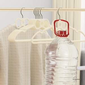 حمالة ملابس الطفل الجميل مخملية بشكل القوس لحفظ المساحة - Product Image 3