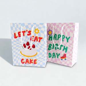 Sacs en papier de petite taille pour cadeaux, emballage de bonbons pour fête d'anniversaire, design mignon haut de gamme - Product Image 2