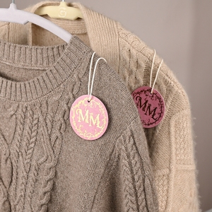 Etiquetas de papel con logotipo impreso de diseño personalizado etiquetas colgantes de ropa de lujo para ropa - Product Image 3