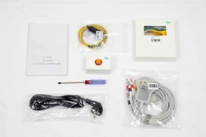医療用<span class=keywords><strong>ECG</strong></span>マシン<span class=keywords><strong>12</strong></span>チャンネルポータブルデジタル<span class=keywords><strong>ECG</strong></span>ホルター<span class=keywords><strong>ECG</strong></span>心電図