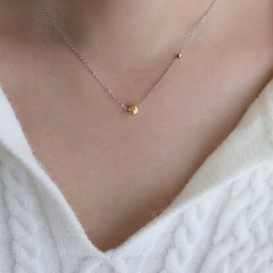 Colgante Simple de acero inoxidable para niñas, collar con dos tonos de 316L, con forma de Planeta, martillo, meteorito, bola de oro pequeña, Luna y tierra - Product Image 2