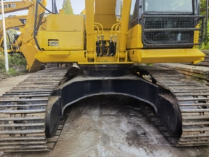 Excavadora de orugas Komatsu usada a precio barato con buenas condiciones y alto rendimiento a la venta - Product Image 6