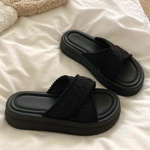 Sandalias de Playa de PVC para Mujer, con Suela Gruesa, Diseño Minimalista, Inspiradas en las Vacaciones, Antideslizantes, Transpirables, para Exteriores - Product Image 5
