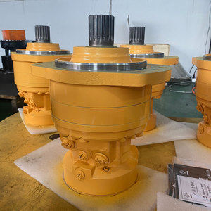 Motor de pistones hidráulicos Poclain MS05 MSE05 con eje de transmisión - Product Image 4