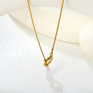 Collier chaîne de pull en acier inoxydable avec pendentif géométrique creux en perle et pompon, style rétro et tendance - Product Image 2