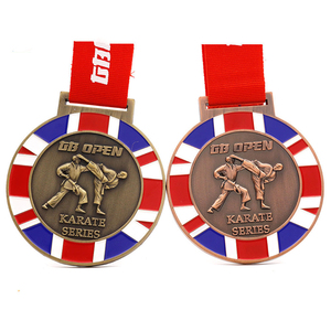 Médaille Irrégulière Personnalisée en Alliage de Zinc, Étanche, Gravée au Laser, pour Compétition de Basketball, Récompense Étudiant Universitaire, Vente en Gros - Product Image 5