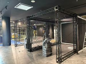 ระบบโครงหลังคาอะลูมิเนียมอัลลอยด์ โครงหลังคาอะลูมิเนียมพร้อมสลักเกลียวสำหรับติดตั้งไฟเวที โครงทรัสสำหรับคอนเสิร์ต เวทีคอนเสิร์ตเคลื่อนที่ - Product Image 6