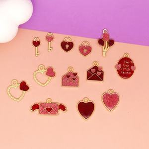 Valentijnsdag Liefde DIY Sieraden Accessoires Hartvormige Parelmoer Zinklegering Olieverf Gemengde Junk Telefoonketting Decoratie - Product Image 3